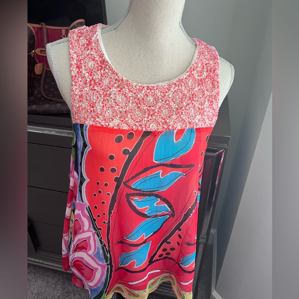 Desigual tank top size medium